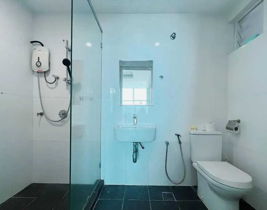 Maritime Suite Duplex 3Bedroom At George Town By Uptrend Home Management Apartment